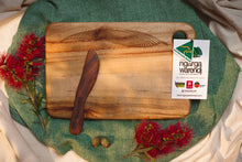 Load image into Gallery viewer, Ngaraga Warendj Acacia Bread Board