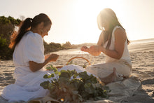 Load image into Gallery viewer, Billabong weaving kit